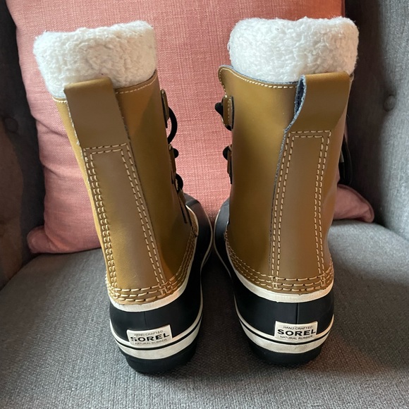 Sorel Children’s Yoot PAC TD waterproof winter boot size 2 - Picture 3 of 3